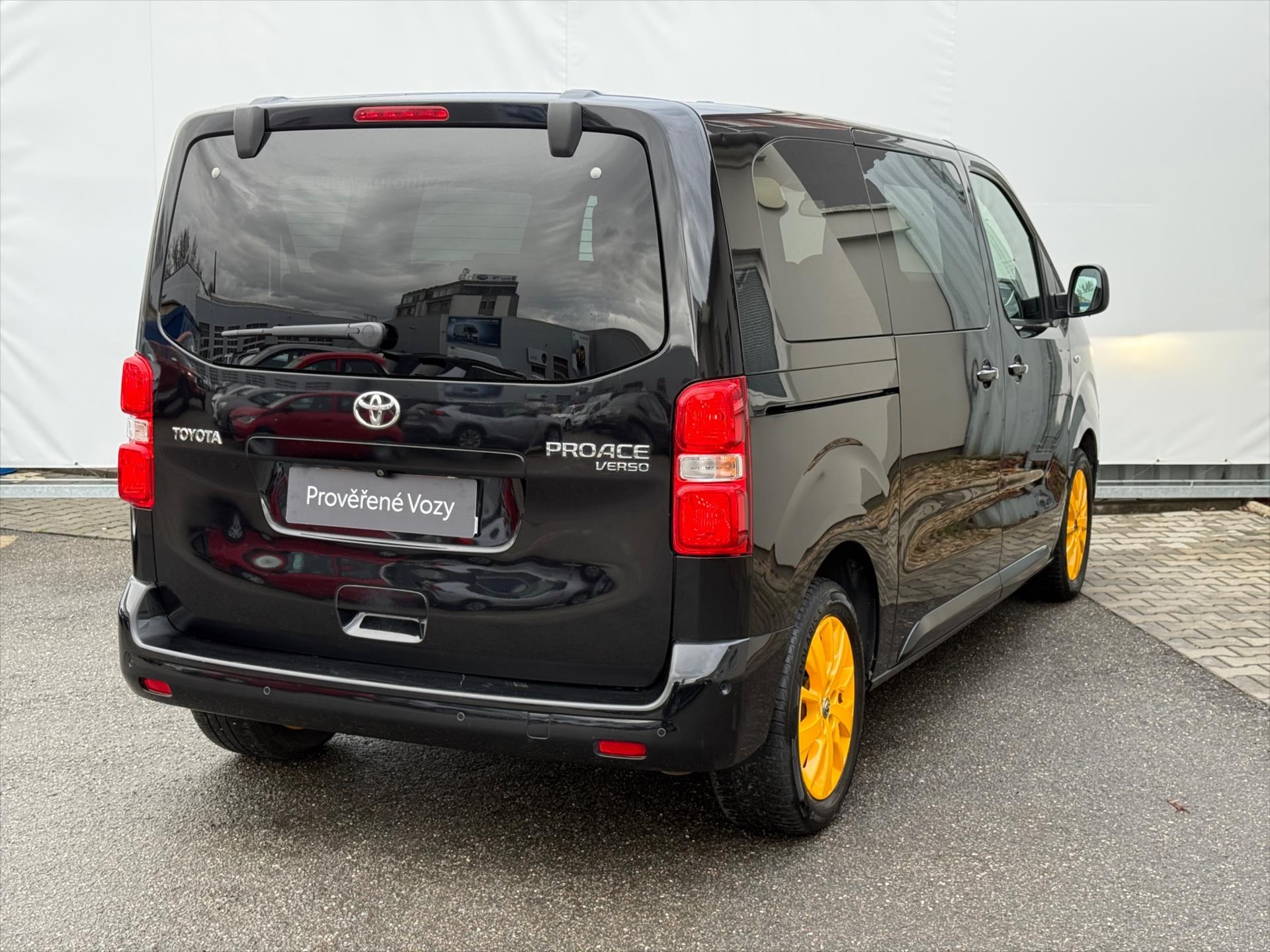 toyota-proace-verso-2-0-l1-8mist-selection - 5