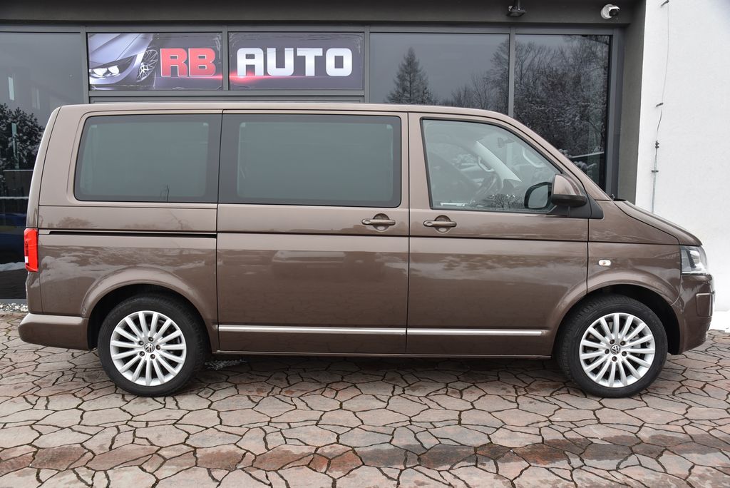 volkswagen-multivan-2-0-tdi-132-kw-dsg-highline - 6