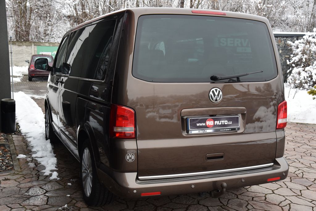 volkswagen-multivan-2-0-tdi-132-kw-dsg-highline - 9