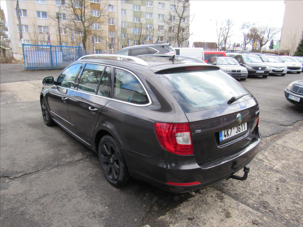 skoda-superb-1-9-tdi-77kw-combi - 3