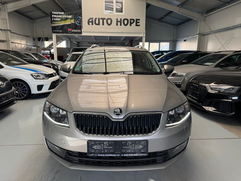 skoda-octavia-combi-1-6-tdi-dsg-style - 1