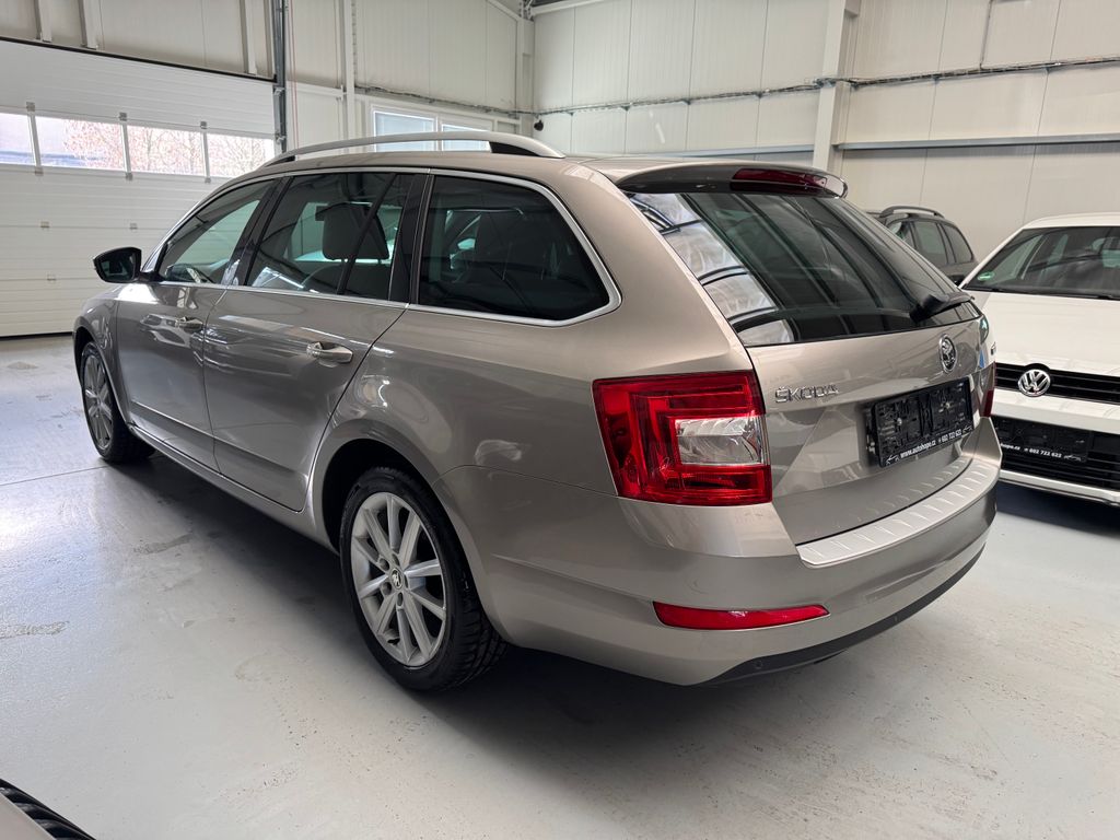 skoda-octavia-combi-1-6-tdi-dsg-style - 3