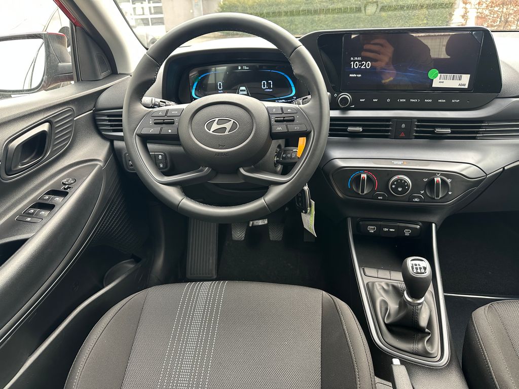 hyundai-i20-1-2i-go - 8