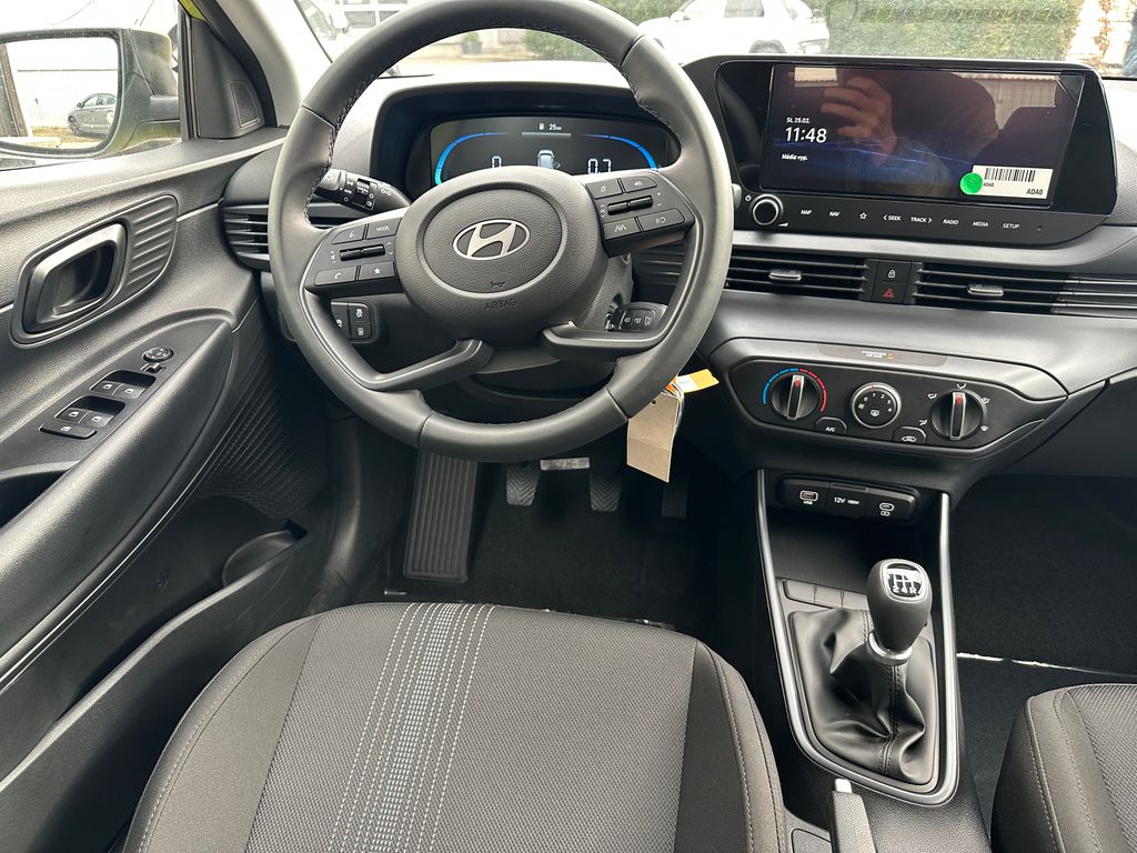 hyundai-i20-1-2i-go - 8