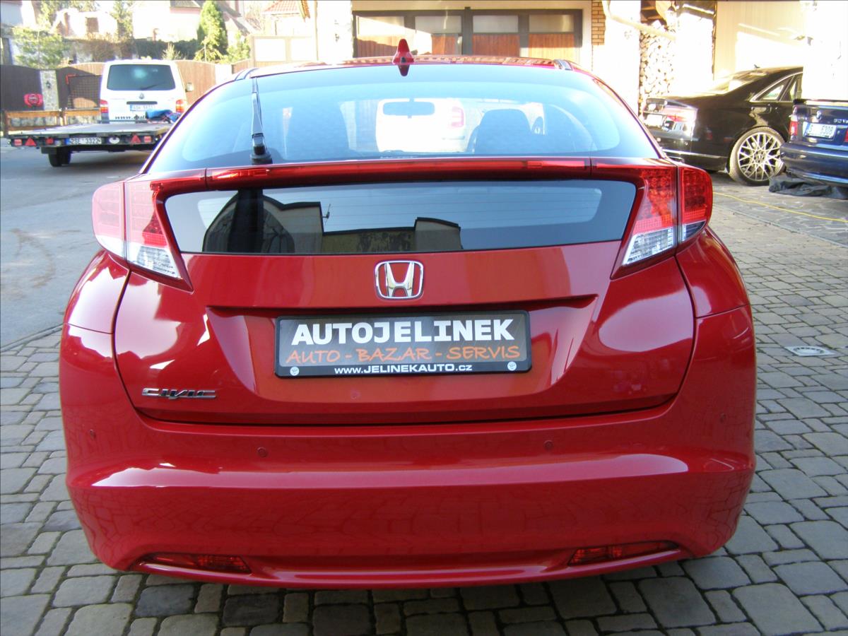 honda-civic-1-4-vtec-1majitel-po-stk - 3