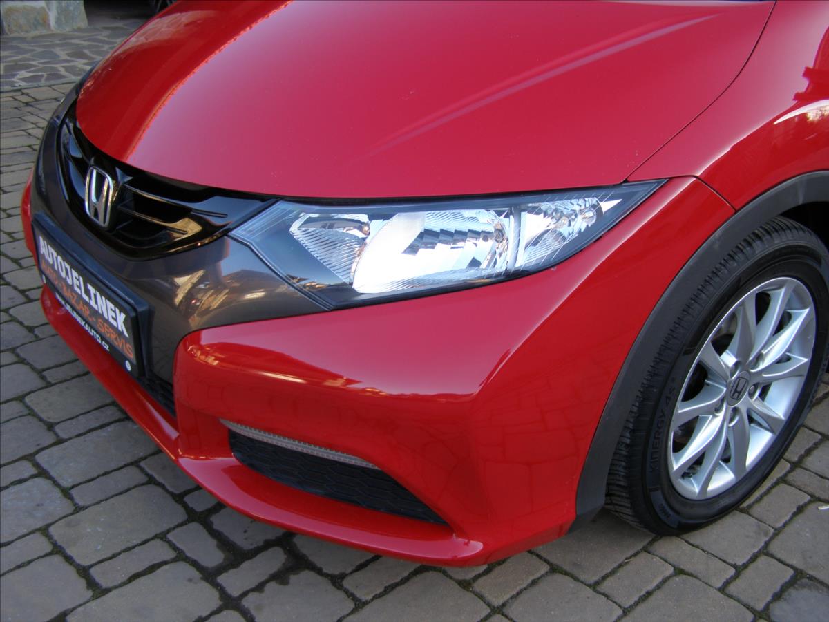 honda-civic-1-4-vtec-1majitel-po-stk - 8