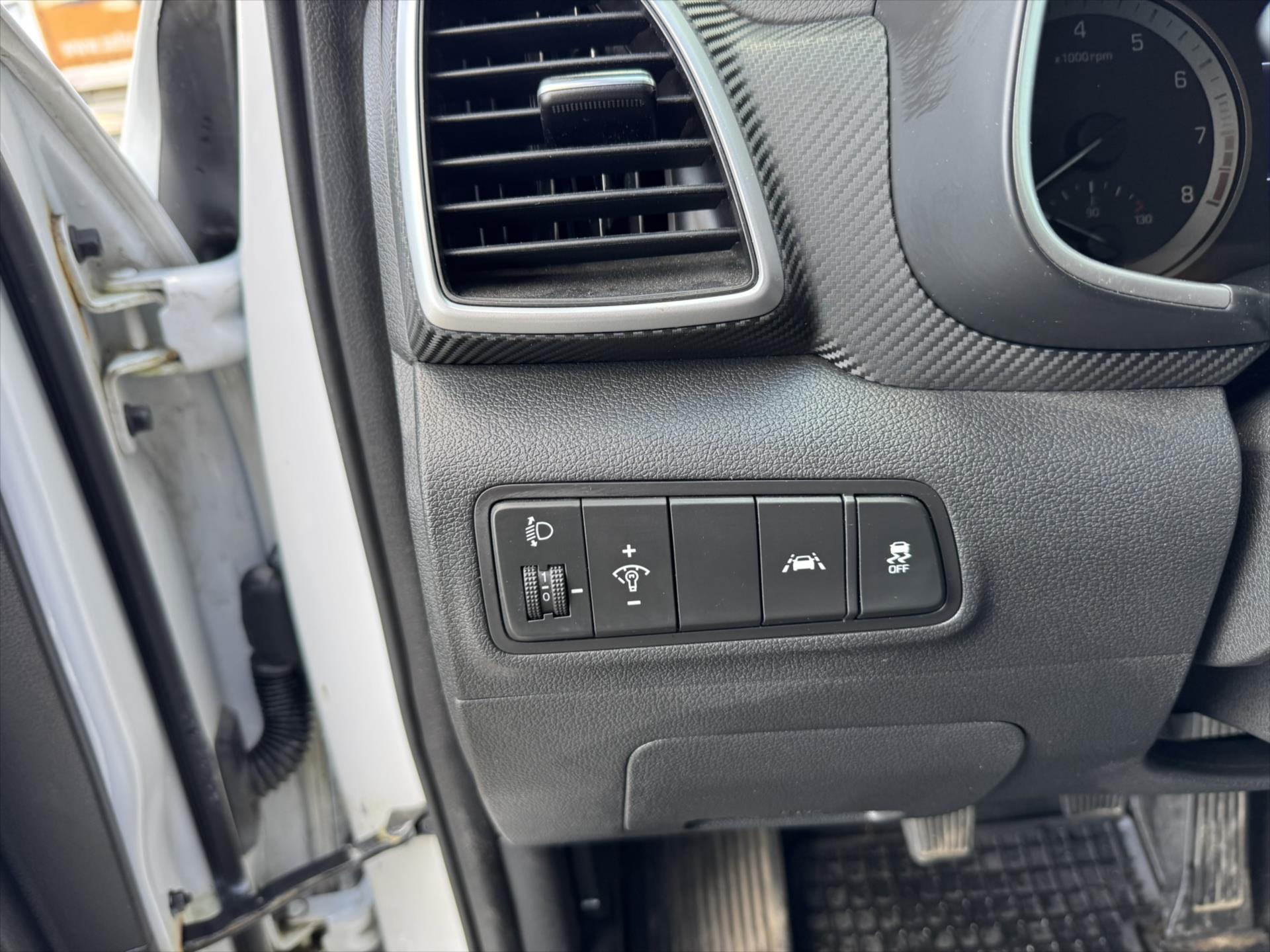 hyundai-tucson-1-6-tgdi-130kw-trikolor - 8