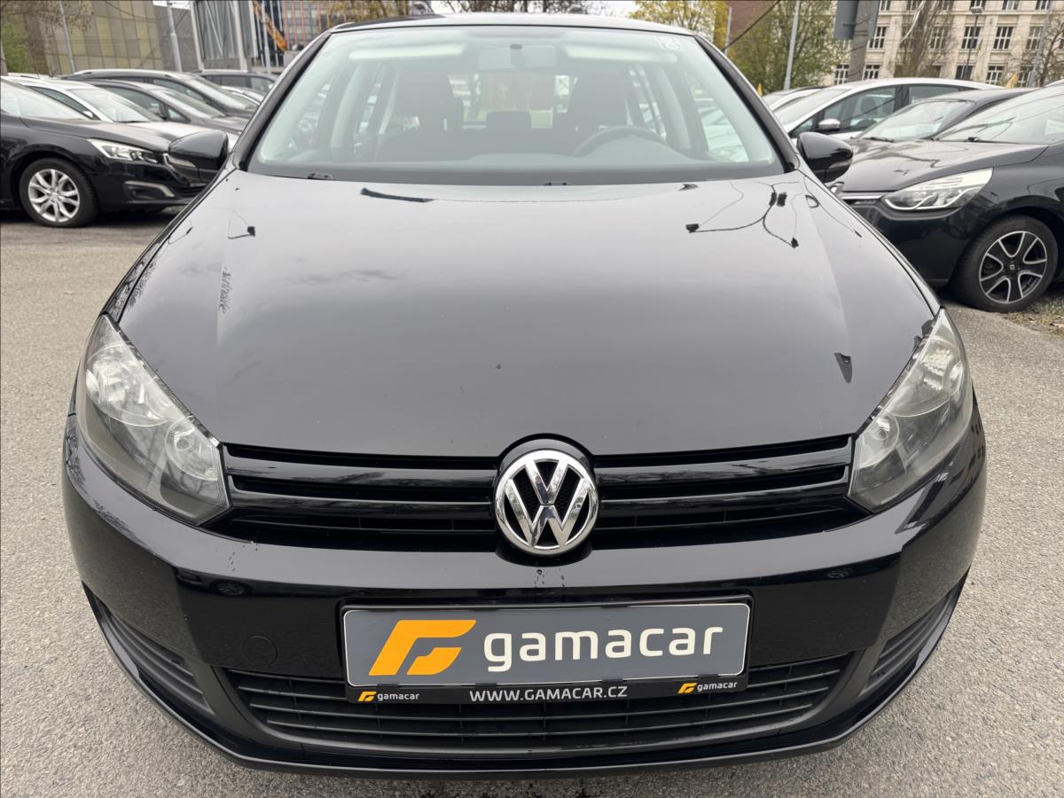 Volkswagen Golf 1,6 NOVÉ ROZVODY.!!
