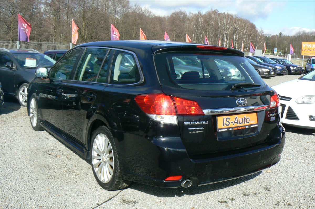 subaru-legacy-2-0-d-4x4-combi - 4