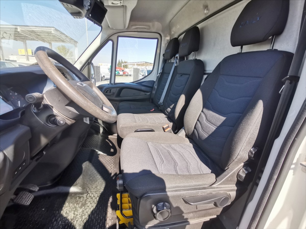 iveco-daily-50c18-at-skrin-5-5m-mechy-3-5t - 4