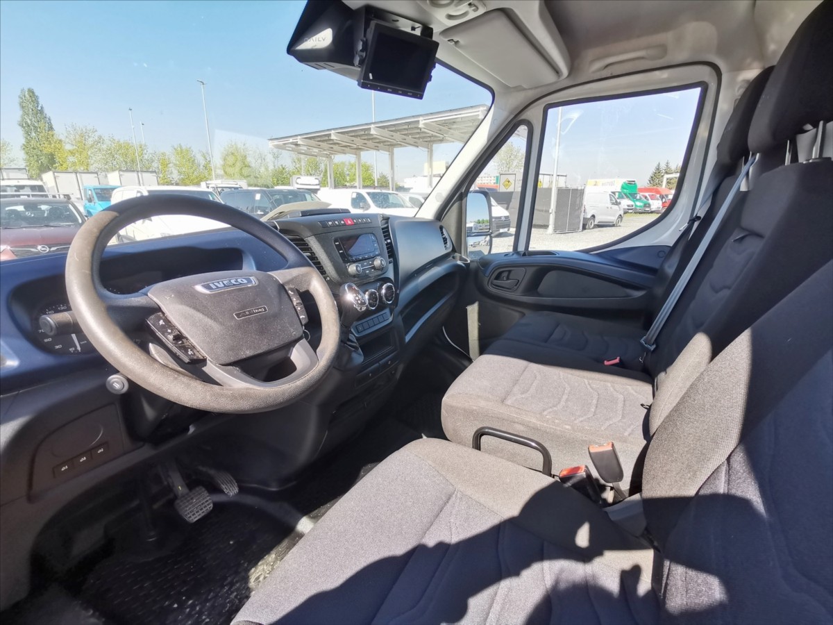 iveco-daily-50c18-at-skrin-5-5m-mechy-3-5t - 5