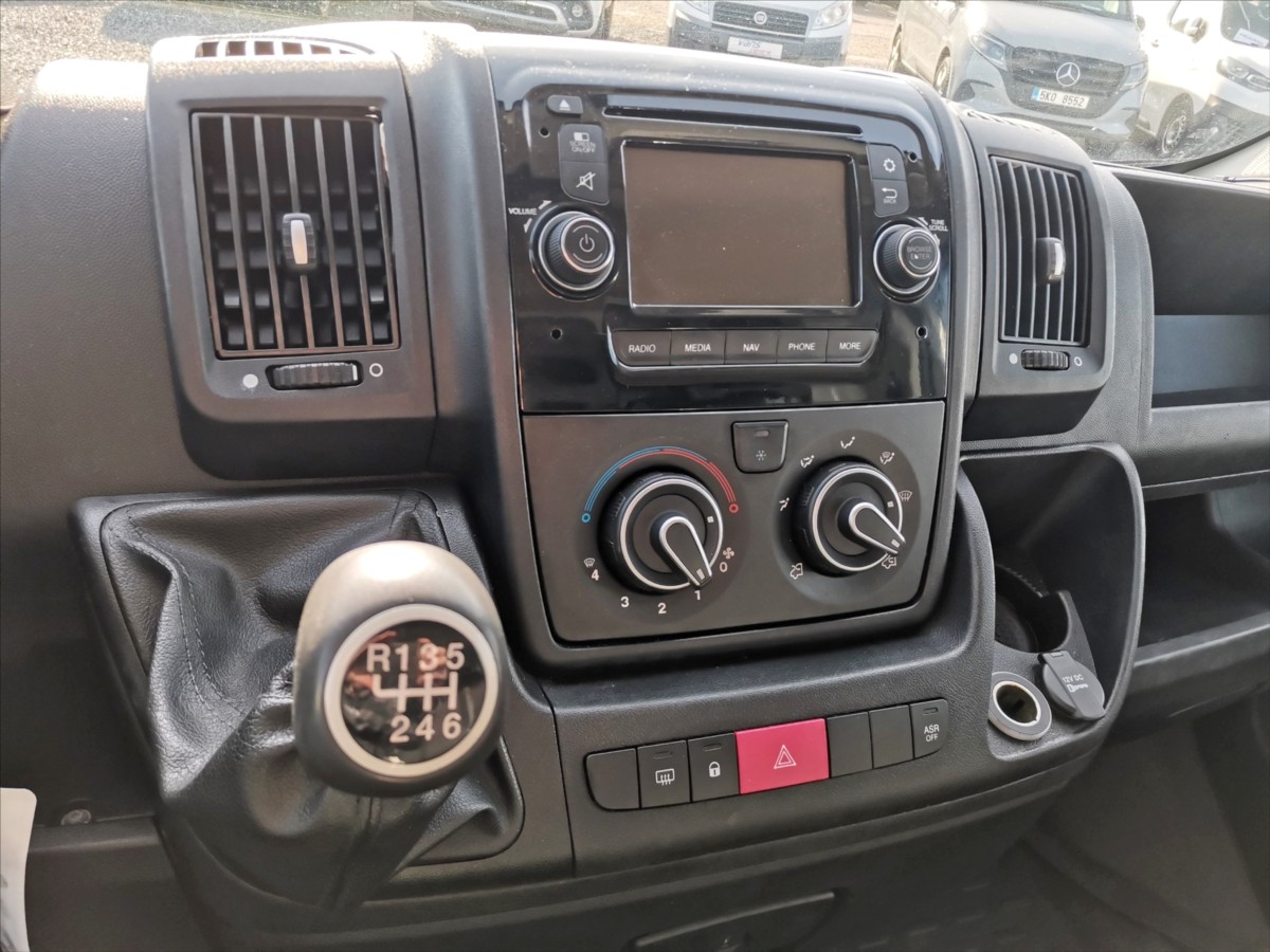 citroen-jumper-2-2hdi-skrin-8pal-klima-tazne - 9