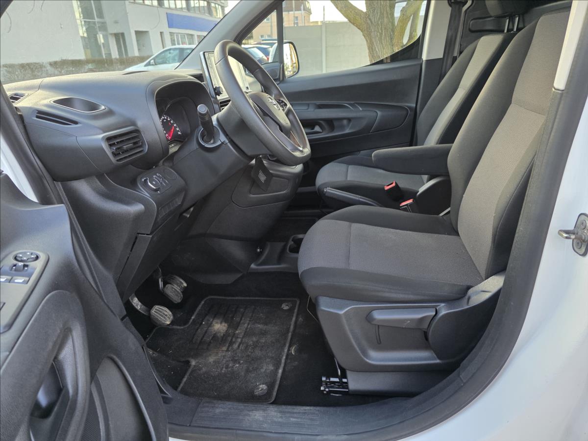 opel-combo-1-5-cdti-75kw-navi-tempomat-klima-1-5cdti-75kw-navi-tempomat-kli - 8