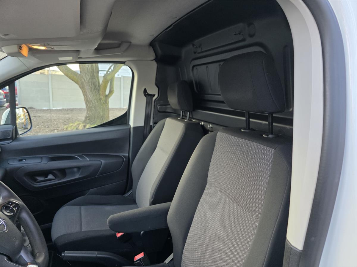 opel-combo-1-5-cdti-75kw-navi-tempomat-klima-1-5cdti-75kw-navi-tempomat-kli - 9