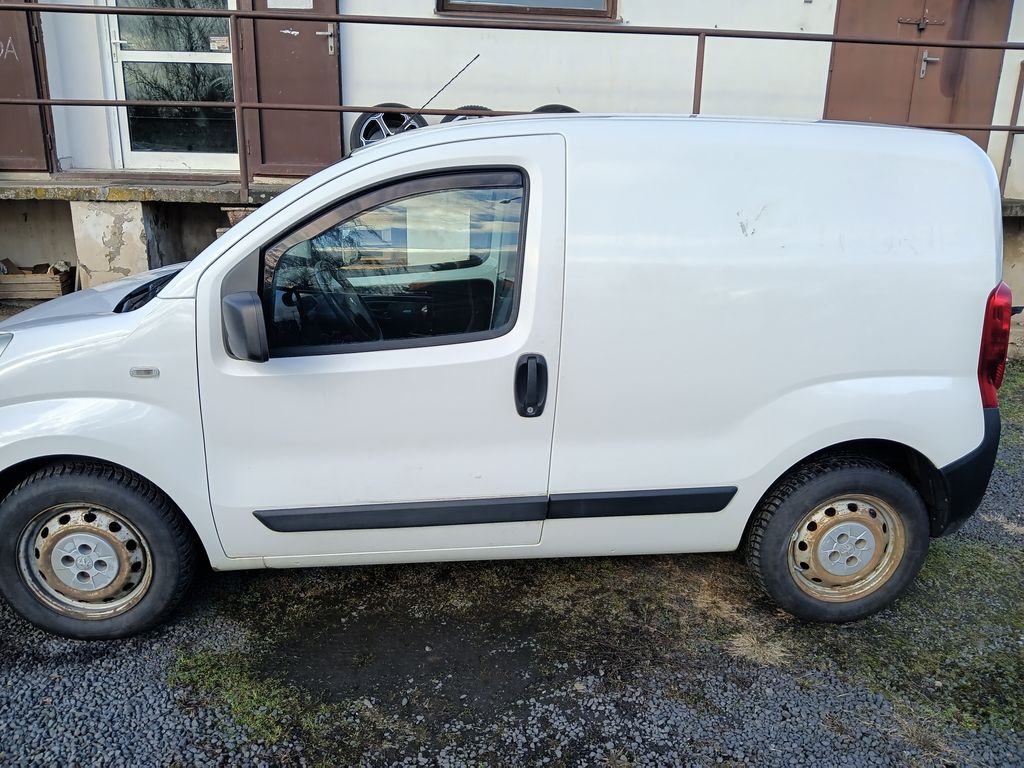 peugeot-bipper-1-4i - 1