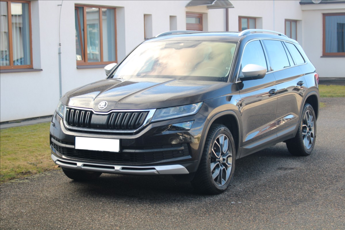 skoda-kodiaq-2-0-tdi-140kw-scout-4x4 - 8