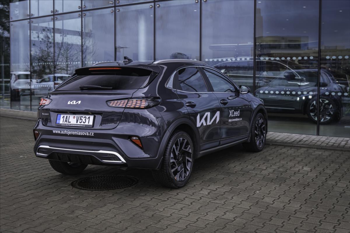 kia-xceed-1-6-t-gdi-gpf-7dct-110kw-steel-edition - 3