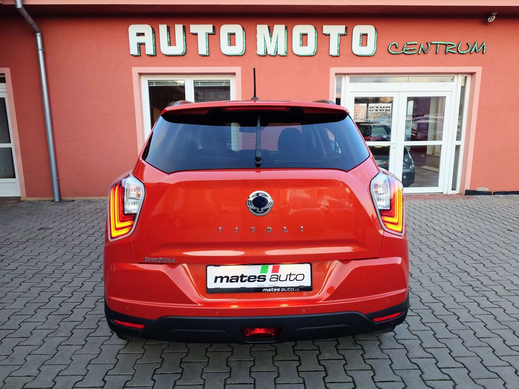 ssangyong-tivoli-1-5-t-gdi-sapphire-4x2 - 7