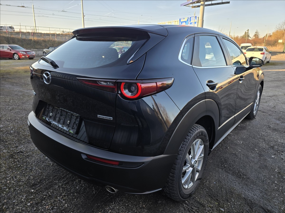 mazda-cx-3-2-0-g-skyactiv-comfort - 4