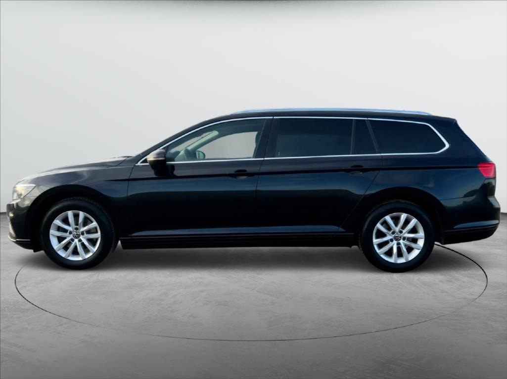 volkswagen-passat-2-0-tdi-dsg-1-maj-odpocet-dph - 4