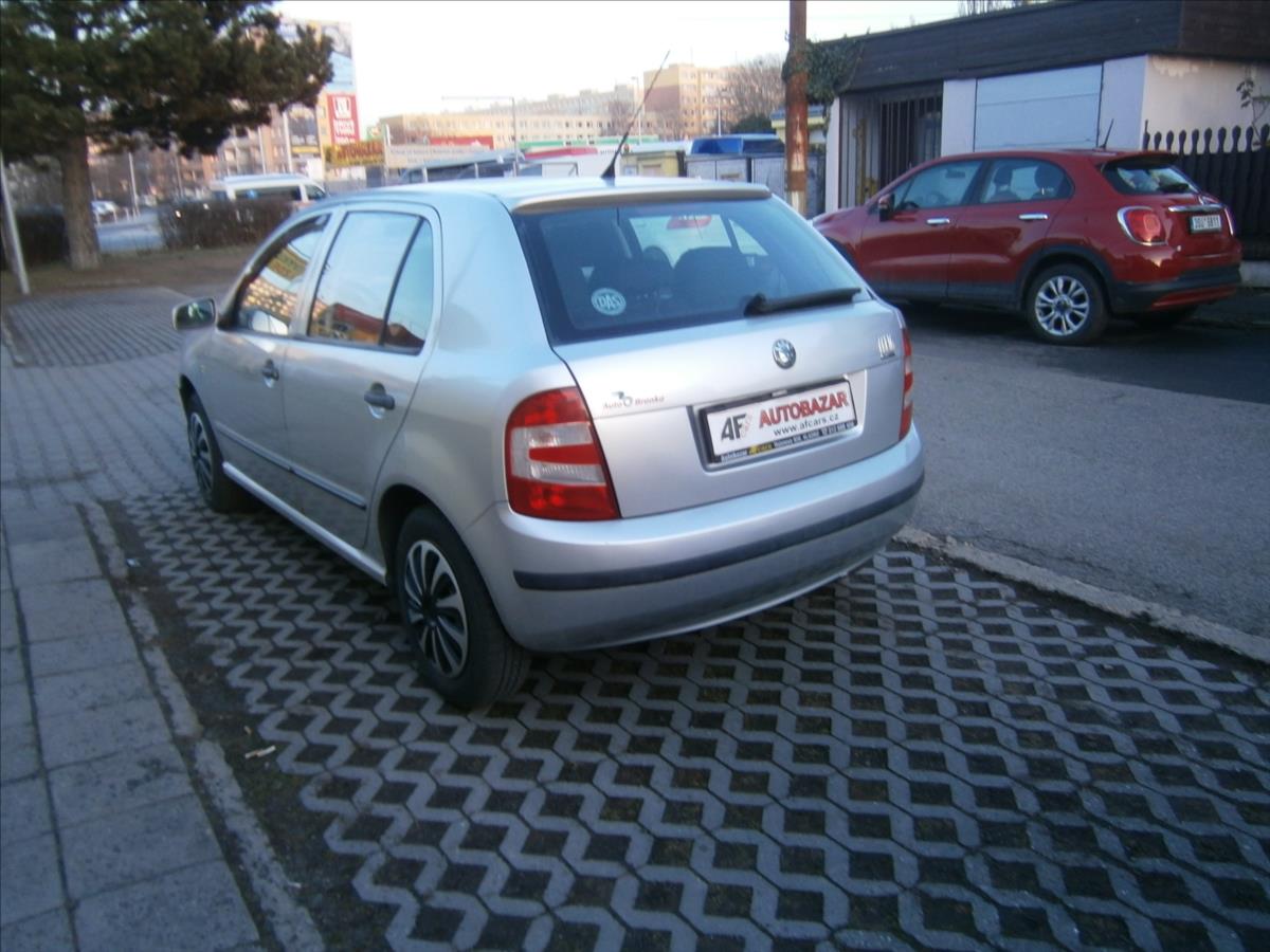 skoda-fabia-1-2-i-klima - 2