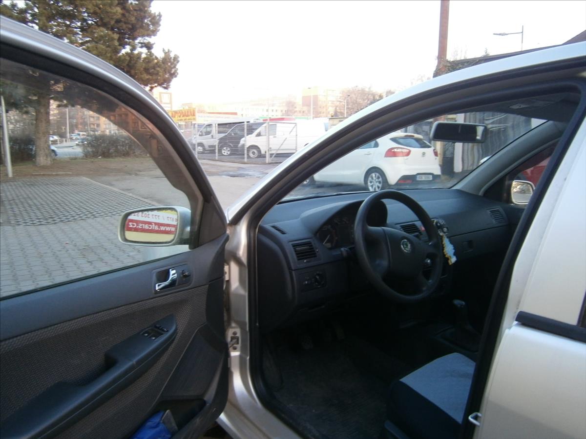 skoda-fabia-1-2-i-klima - 4