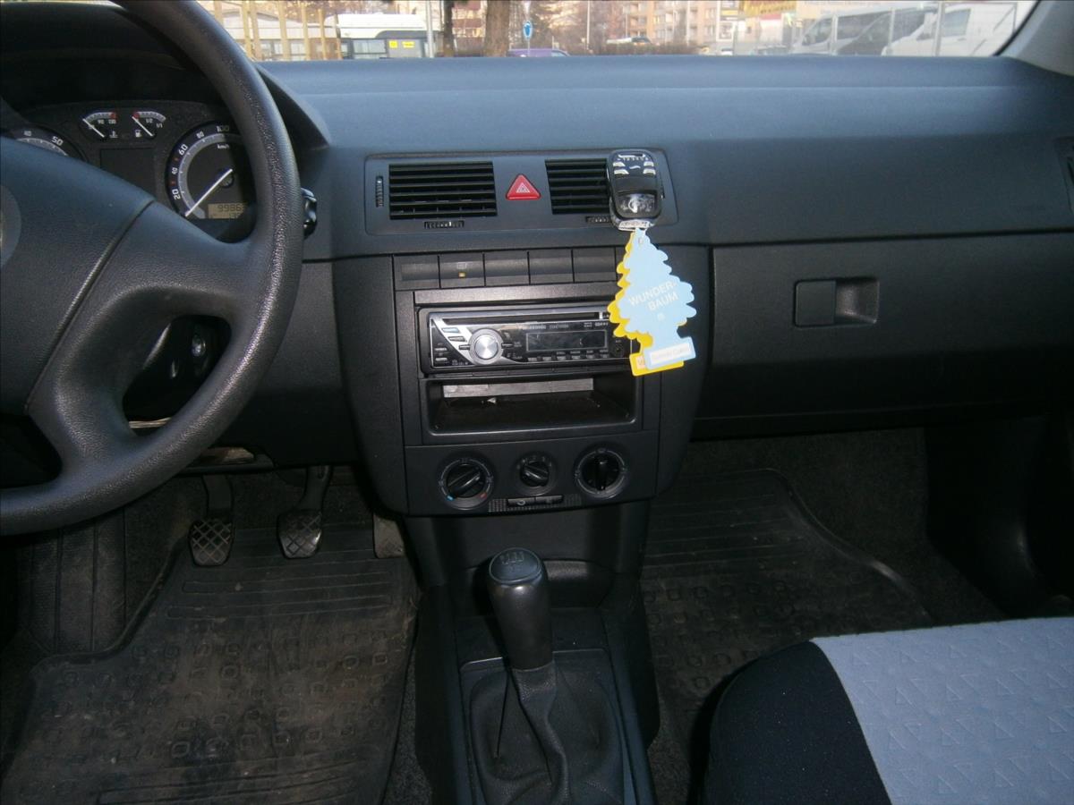 skoda-fabia-1-2-i-klima - 5