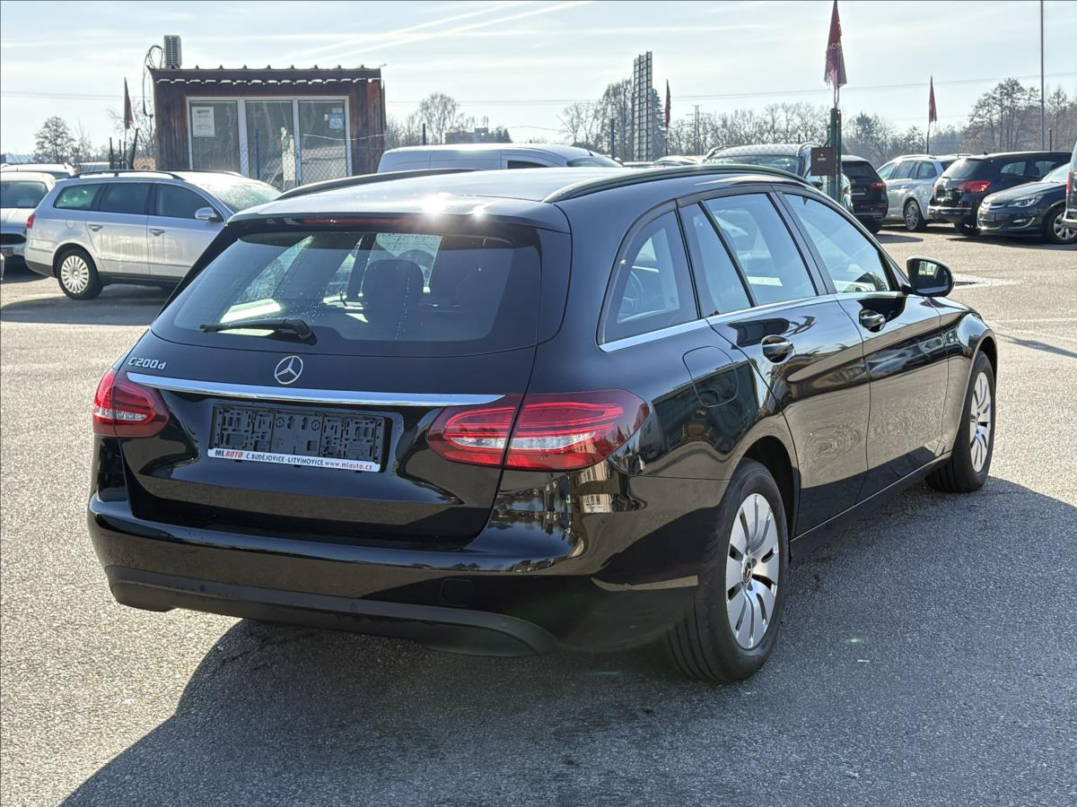 mercedes-benz-tridy-c-2-2-cdi-100kw-led-vyhrev-9g-tr - 1
