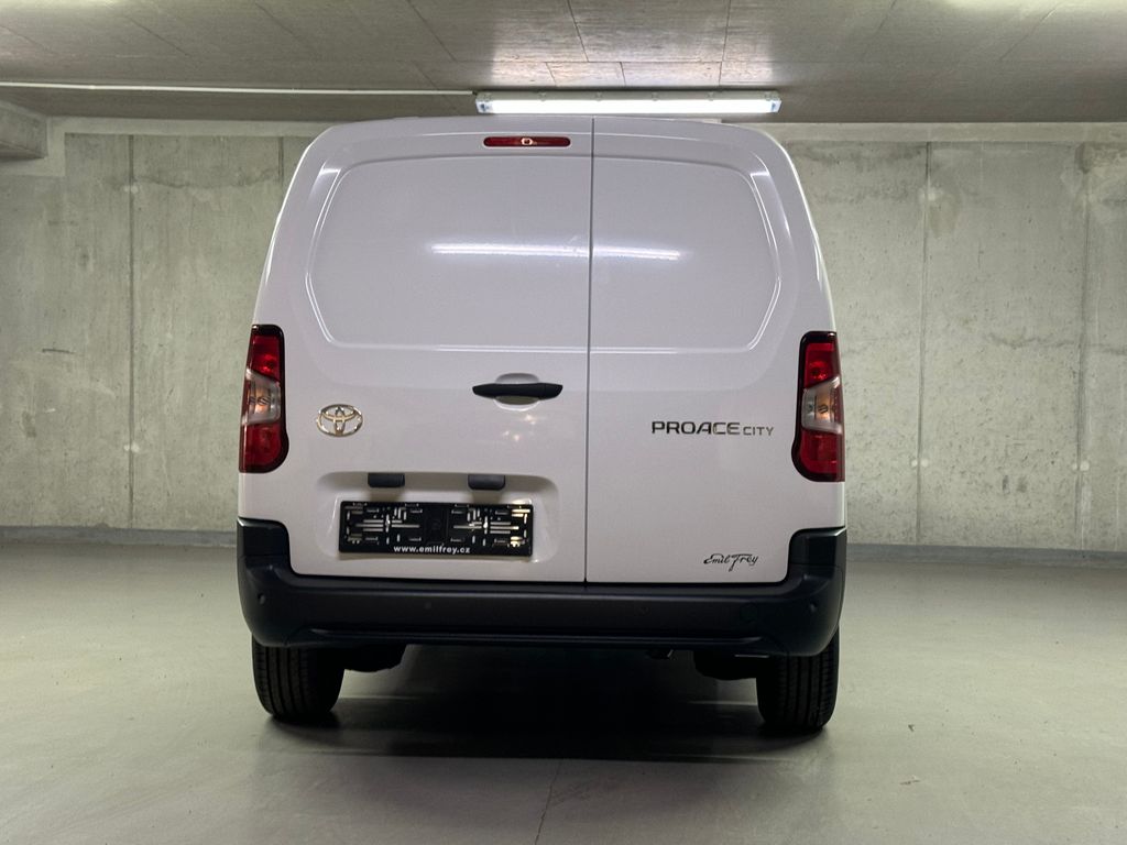toyota-proace-city-panel-van-1-5d-100k-long - 5