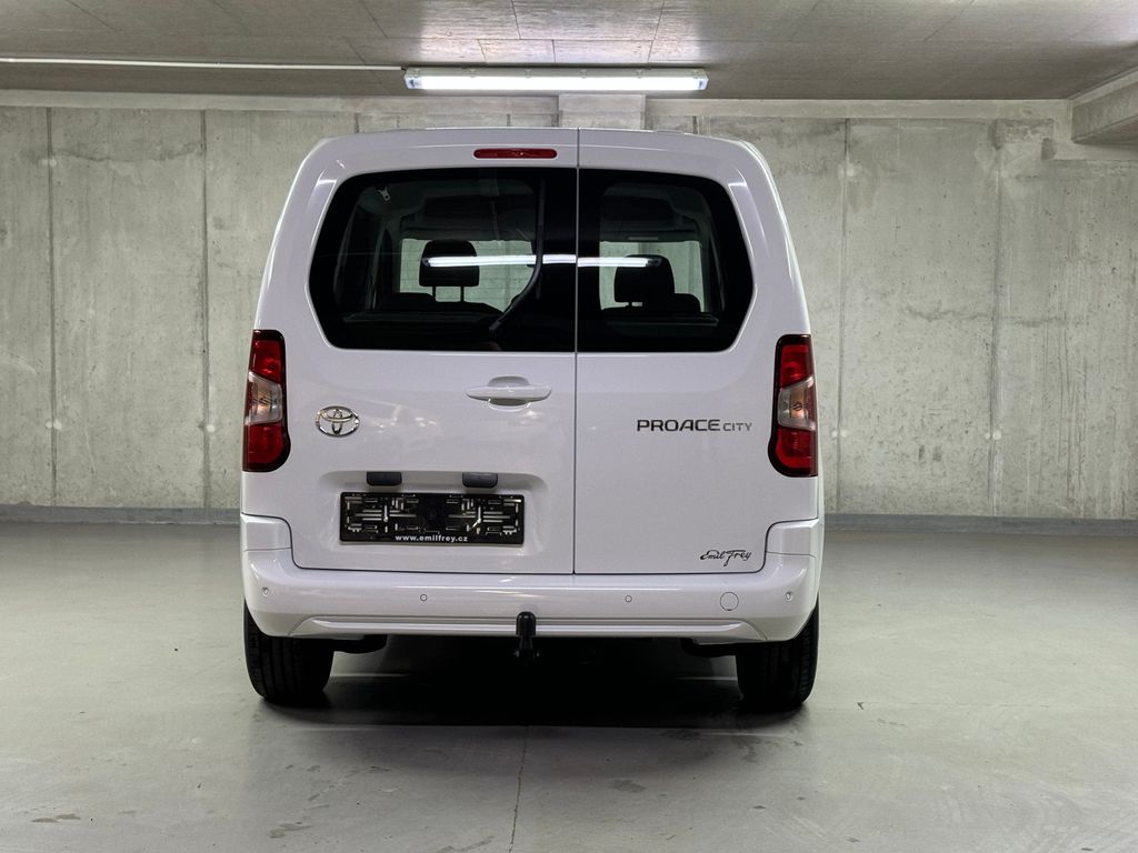 toyota-proace-city-verso-business-1-2-short - 5