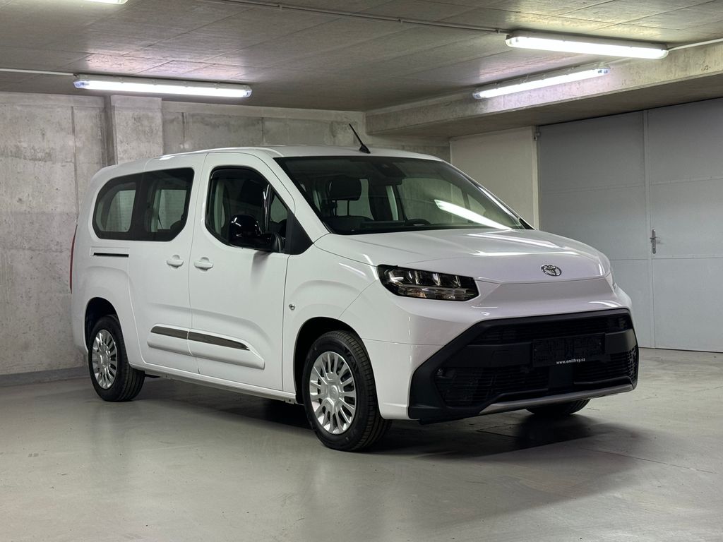 toyota-proace-city-verso-business-1-2-long - 2