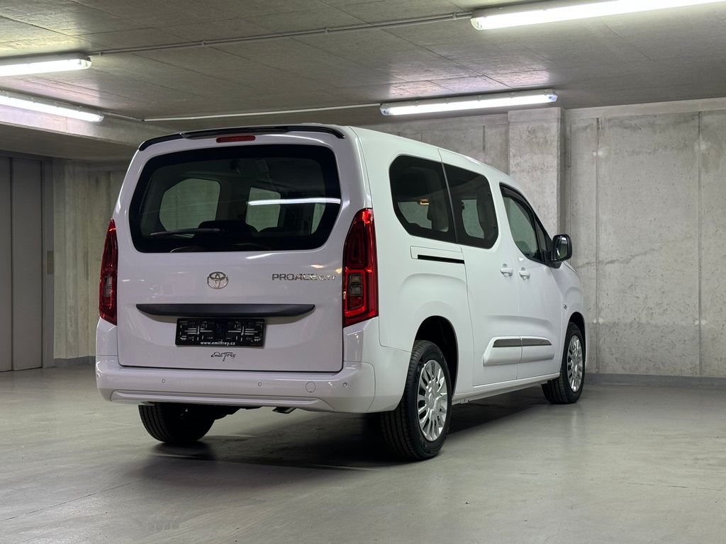 toyota-proace-city-verso-business-1-2-long - 4