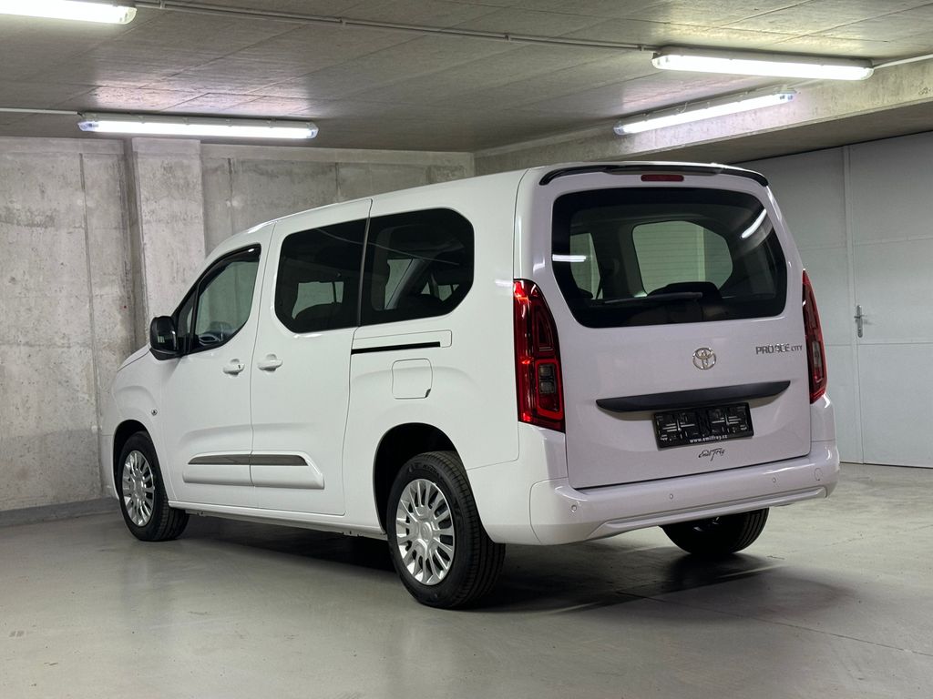 toyota-proace-city-verso-business-1-2-long - 6