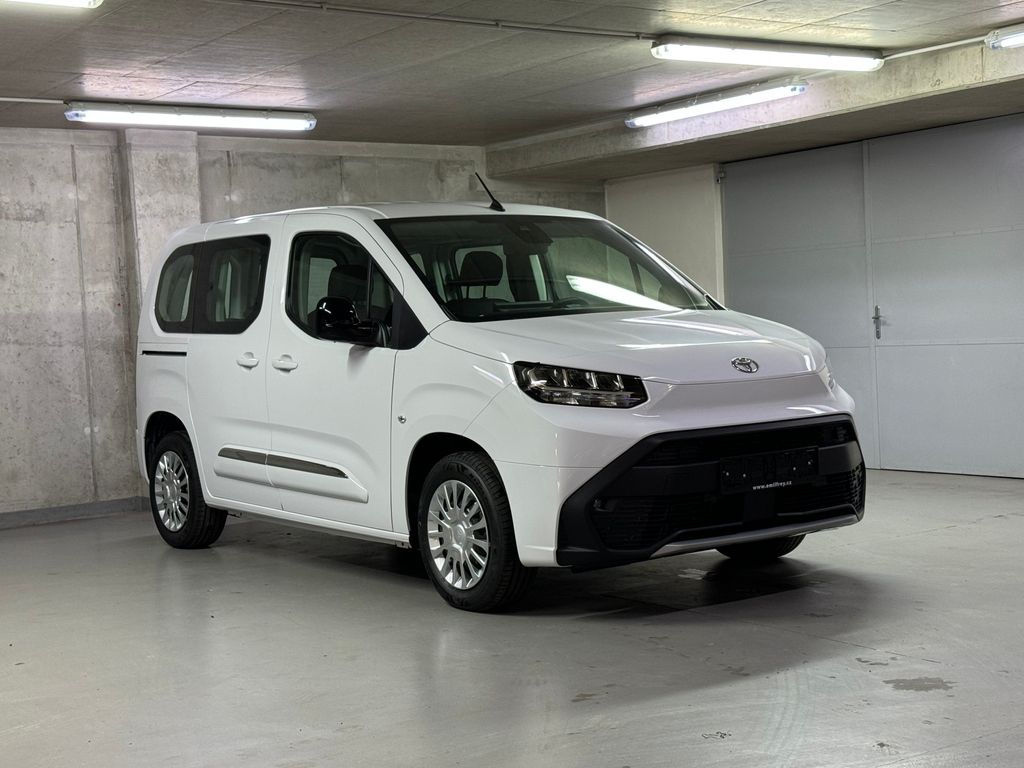toyota-proace-city-verso-business-1-5-short - 2