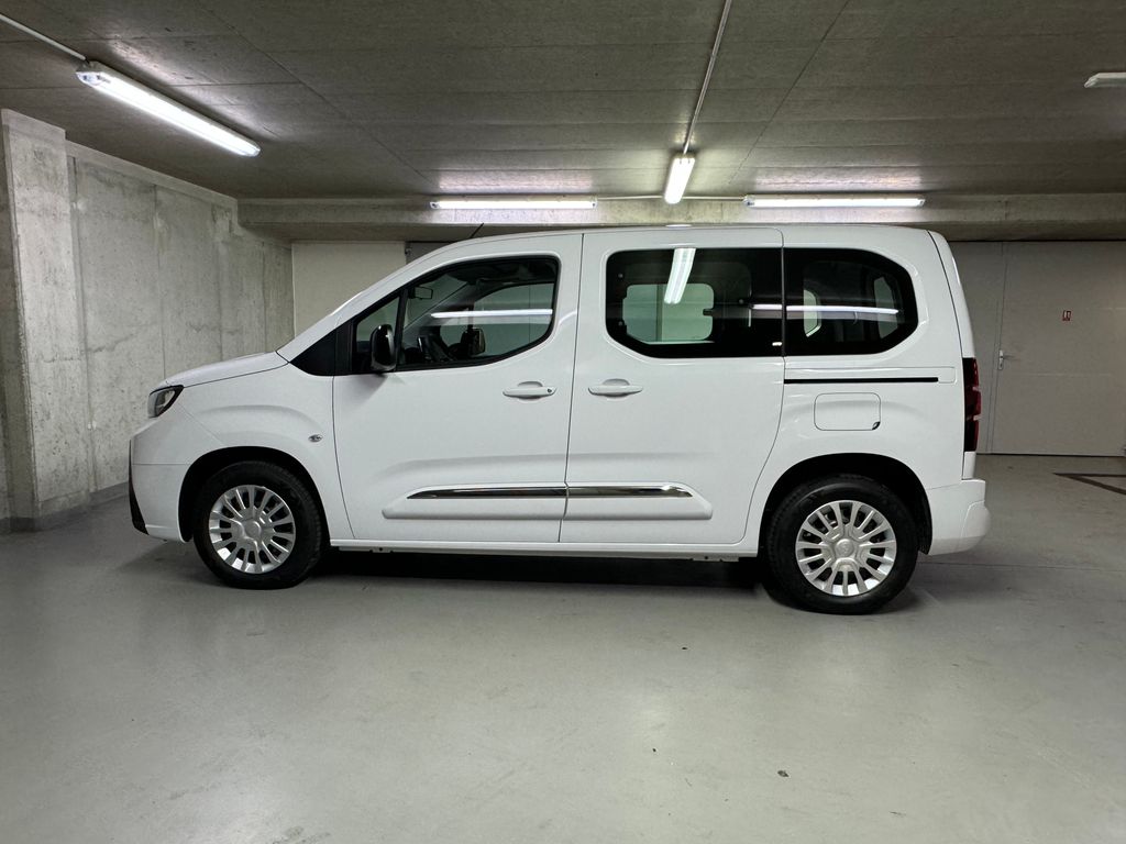 toyota-proace-city-verso-business-1-5-short - 7