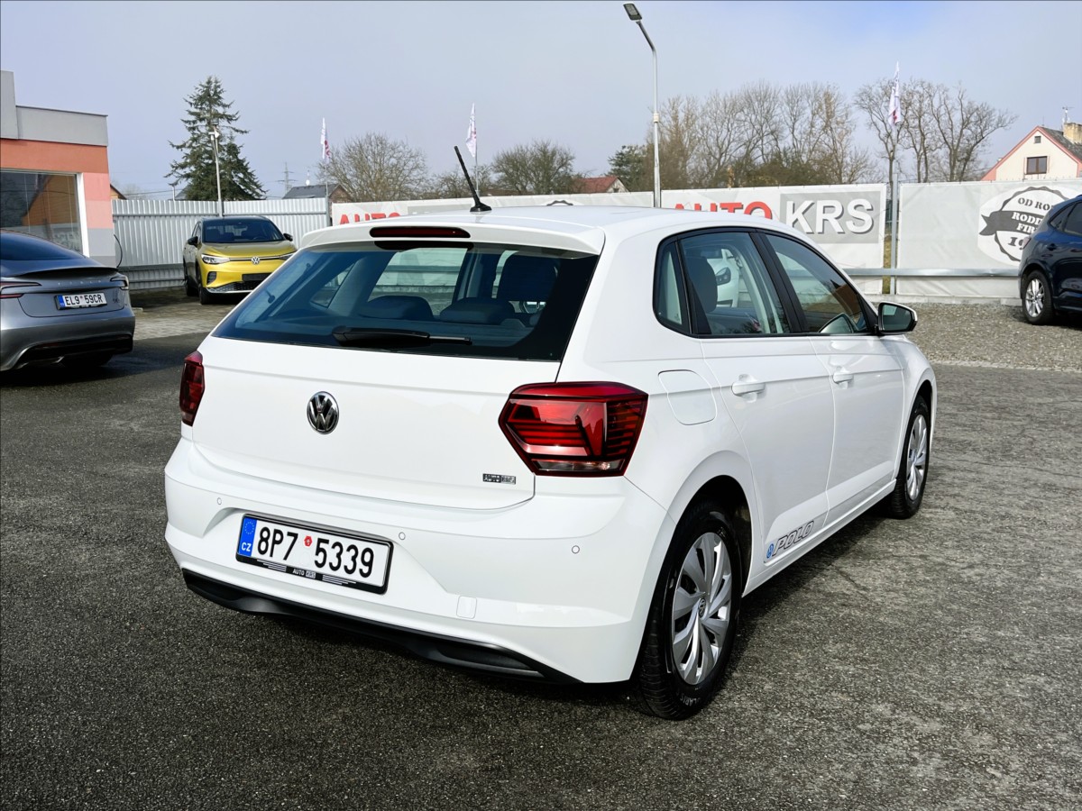 volkswagen-polo-1-0-i-climatronic-temp-zachovaly - 4