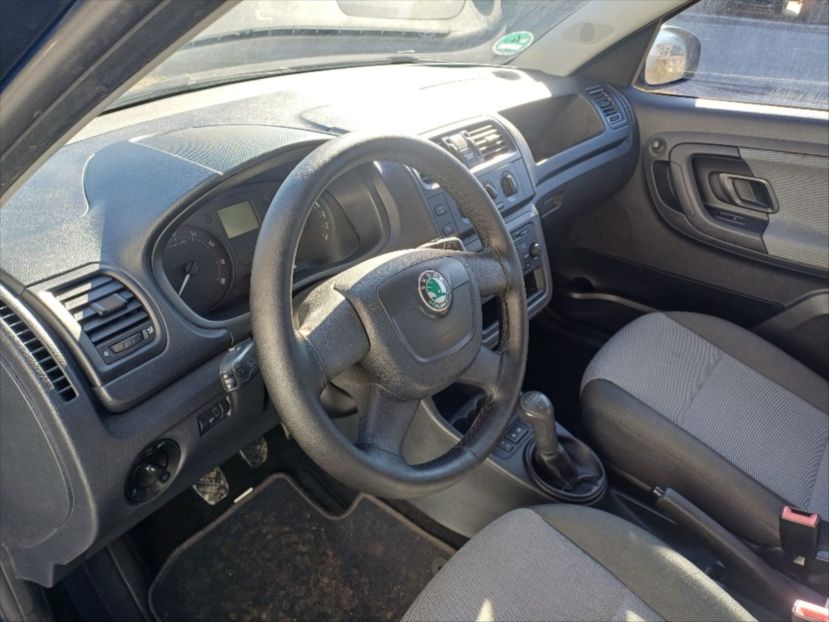 skoda-roomster-1-4-16v - 7