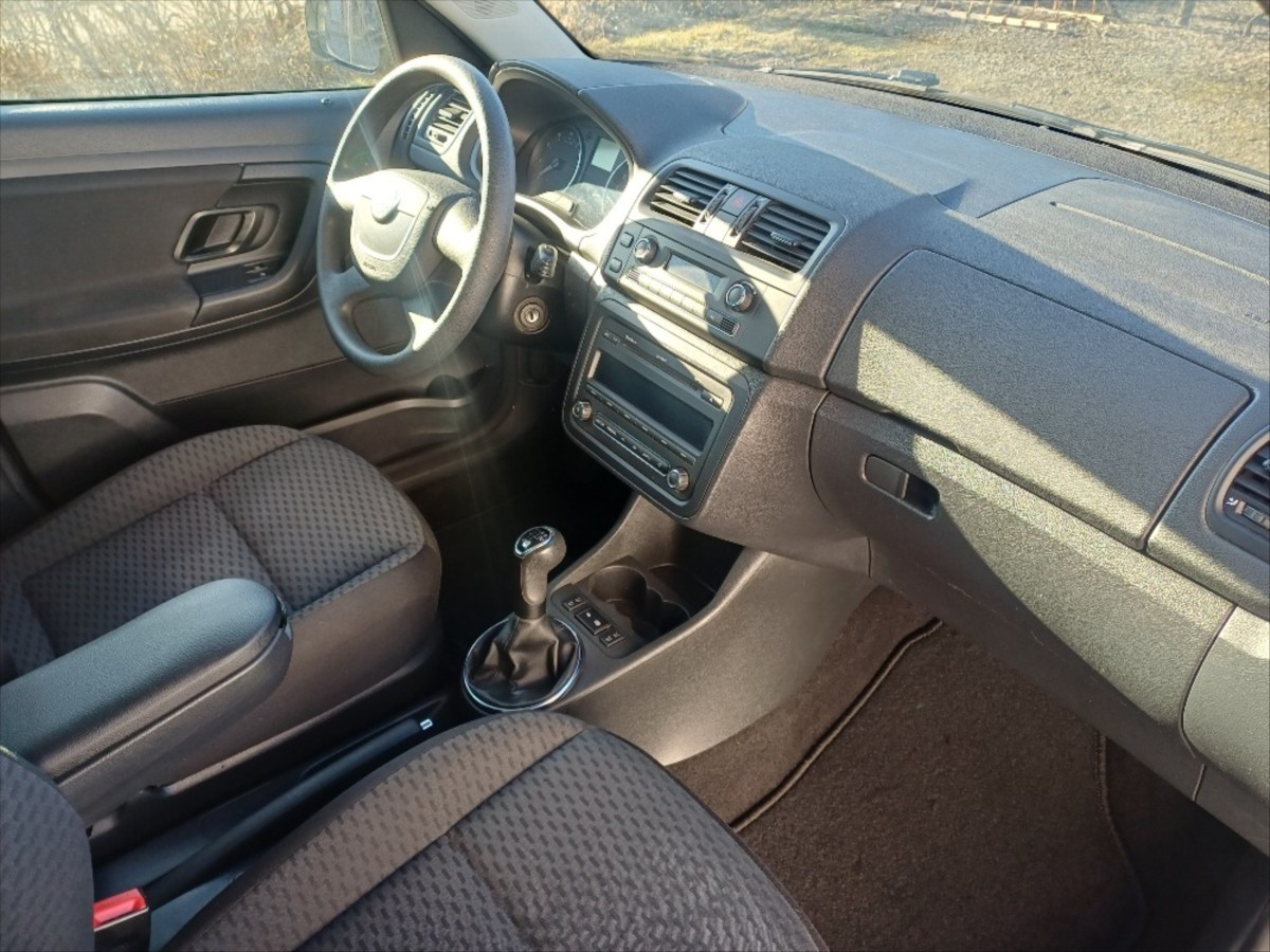 skoda-roomster-1-2-tsi - 8