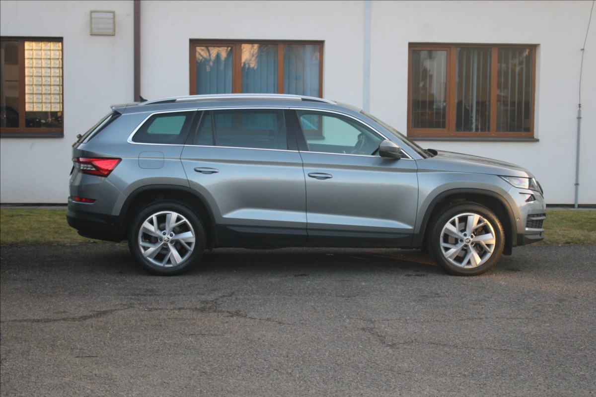 skoda-kodiaq-2-0-tdi-140kw-4x4-style-7-mist - 2