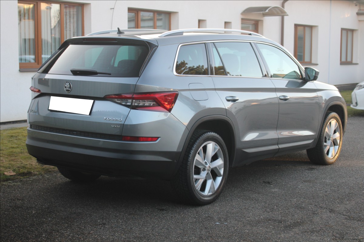 skoda-kodiaq-2-0-tdi-140kw-4x4-style-7-mist - 3