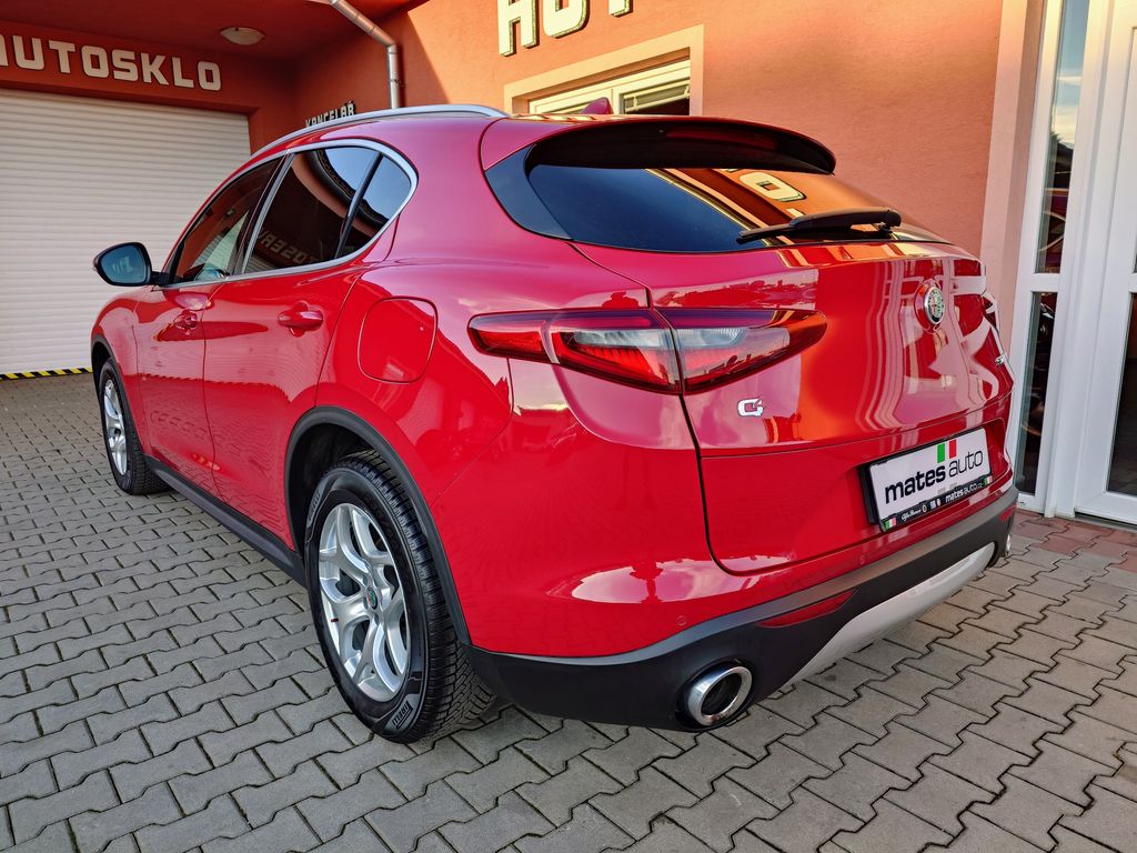 alfa-romeo-stelvio-2-2-jtdm-q4-business-140-kw - 2