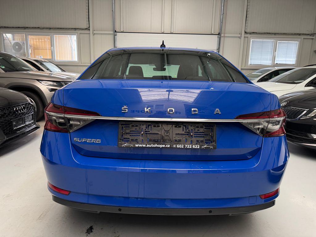 skoda-superb-2-0-tdi-dsg-style - 4