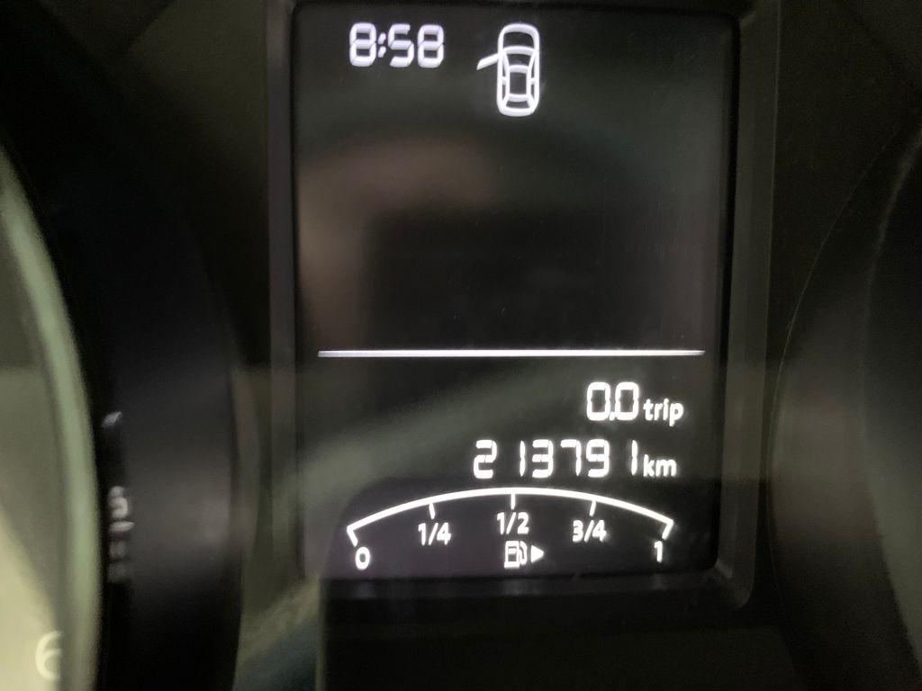 volkswagen-polo-1-4-tdi-trendline - 7