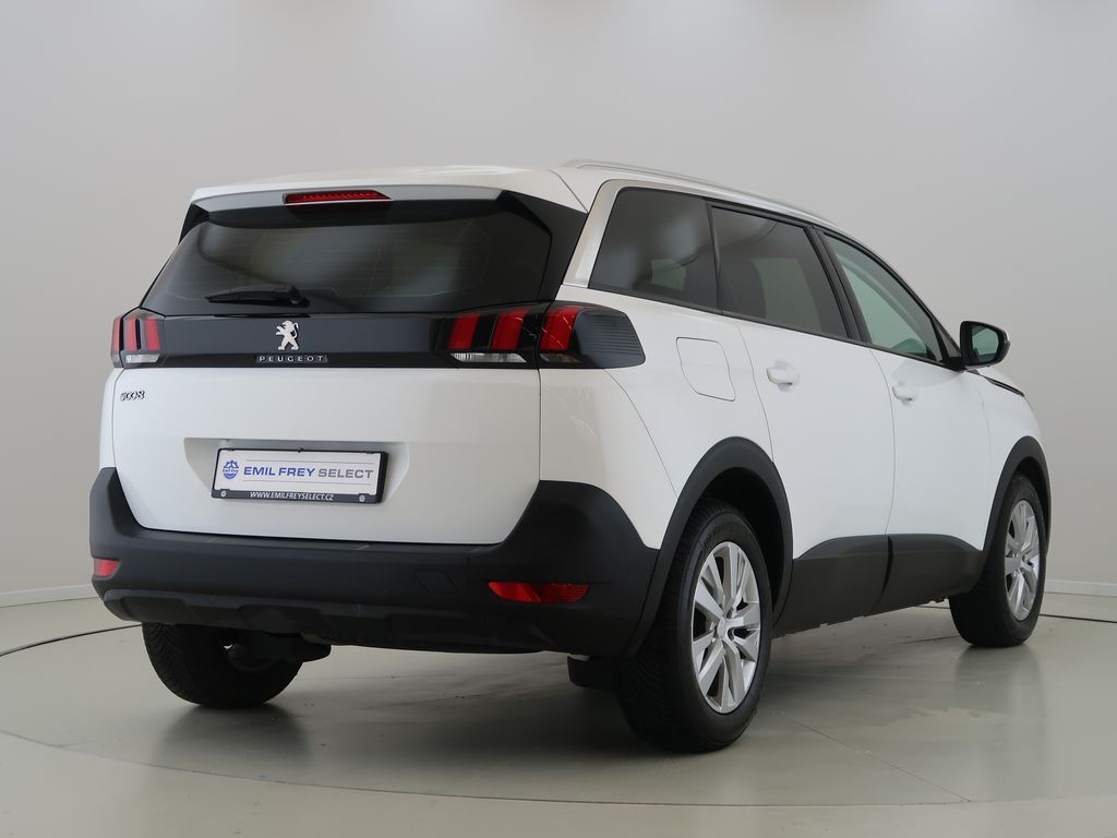 peugeot-5008-1-2puretech-cz-1maj-allure - 4