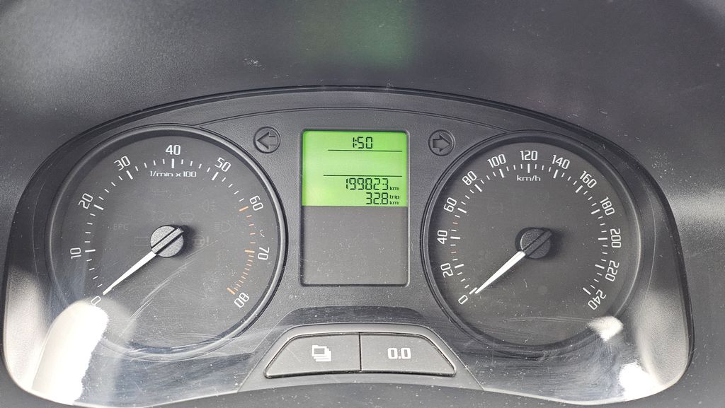 skoda-fabia-1-2i-12v-kombi-action - 9