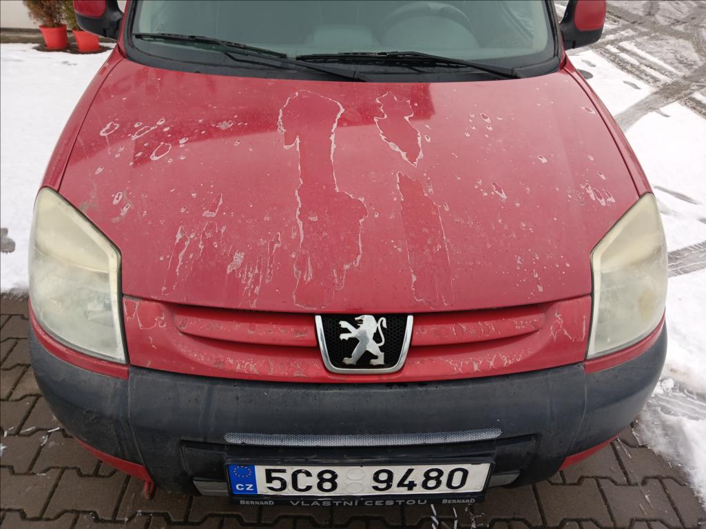 peugeot-partner-1-9 - 6