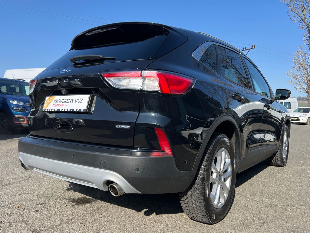 ford-kuga-2-5-phev-152k-titanium-zaruka - 4