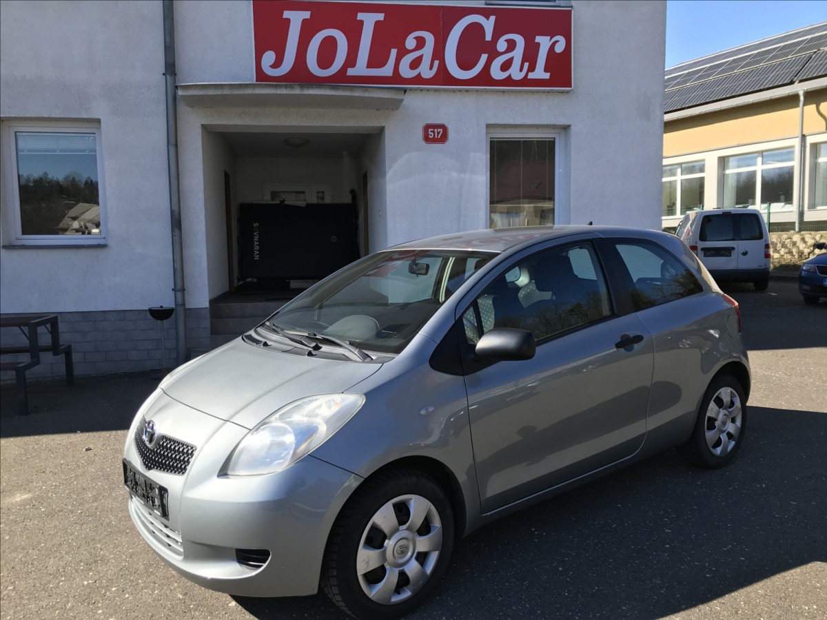 toyota-yaris-1-0-i-51kw-3dv-ac - 1
