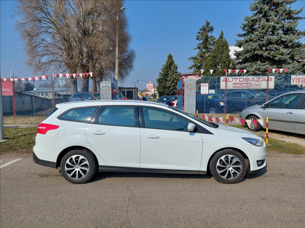 ford-focus-1-5-tdci - 3