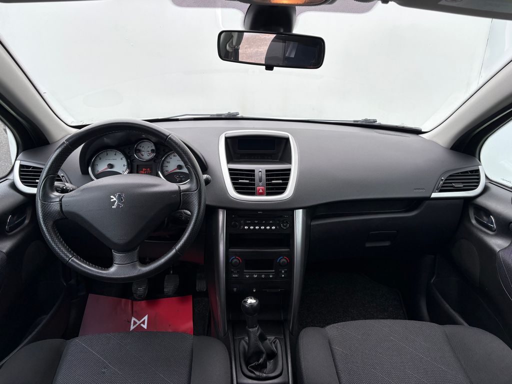 peugeot-207-1-4-70kw-aut-klima - 4